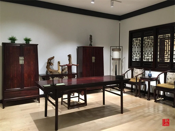 中式家具的美学意蕴与生活哲学